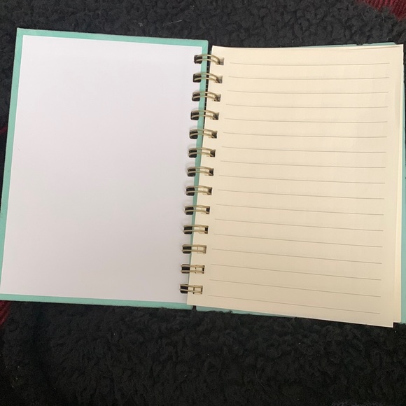 Notebook - Picture 2 of 3